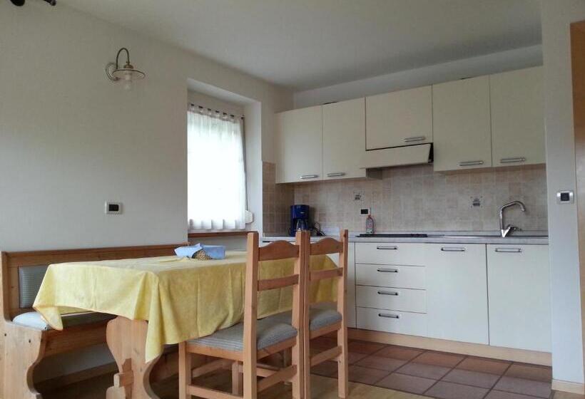 Апартаменты 1 Спальня, Alpenroyal Arabba