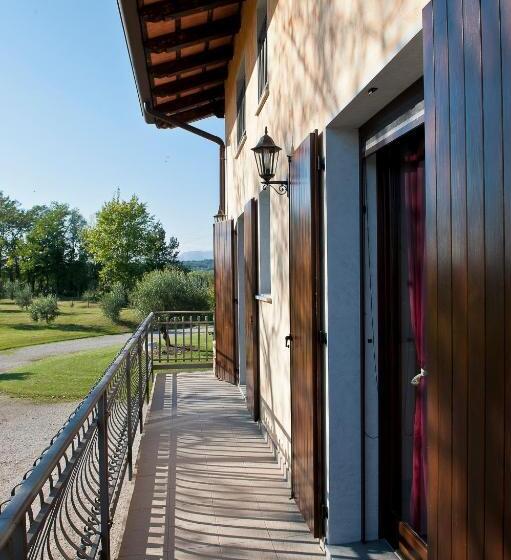 连接 1 卧室公寓, Agriturismo Contessi