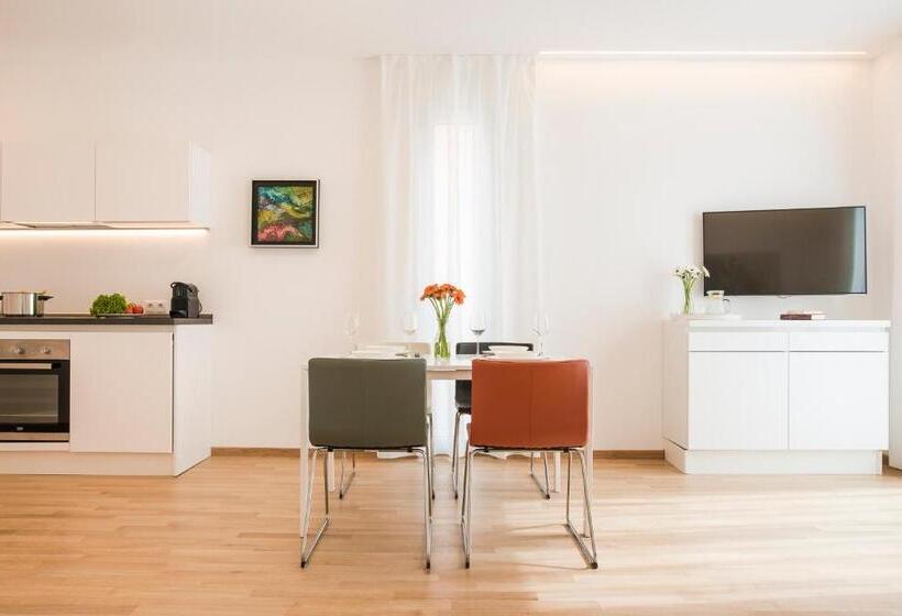 带1个卧室的豪华公寓, Residence Désirée Classic & Design