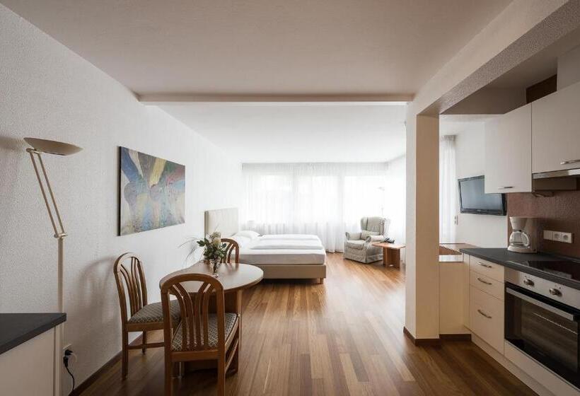 标准工作室, Residence Désirée Classic & Design