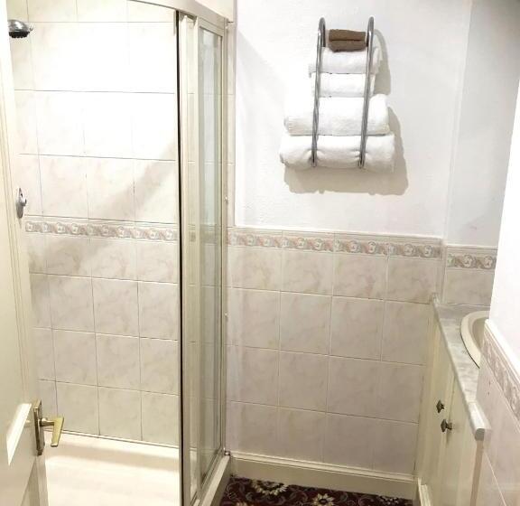 Номер Стандарт, Ferintosh Guest House