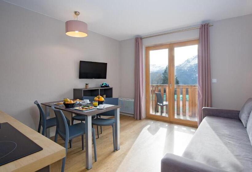스탠다드 스튜디오, Sowell Residences Pra Loup