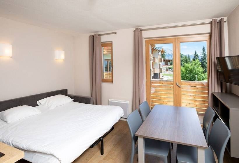 스탠다드 스튜디오, Sowell Residences Pra Loup