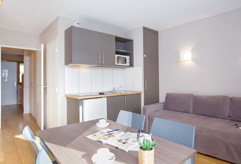 스탠다드 스튜디오, Sowell Residences Pra Loup