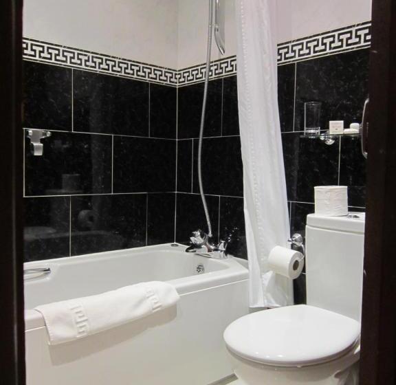 Family Suite, The Old White Lion
