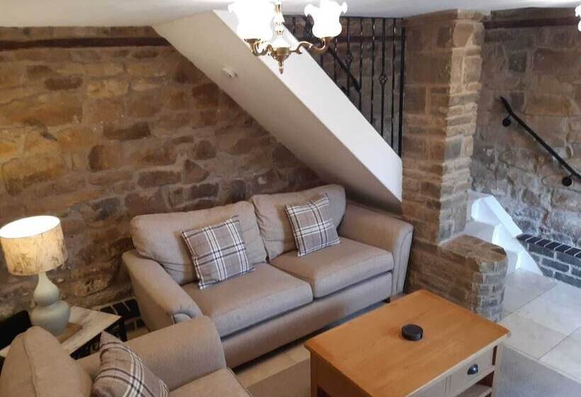 Дом 2 Спальни, Oakerthorpe Holiday Village