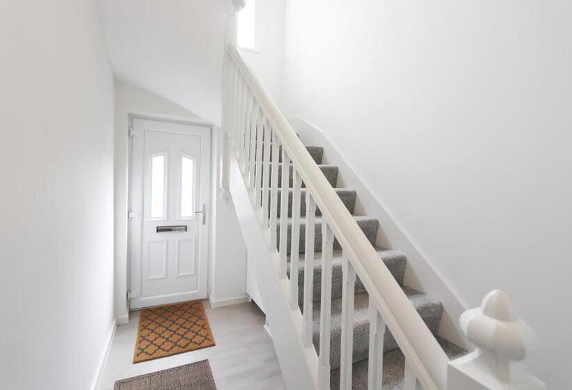 Апартаменты 1 Спальня, Ellinbrook Guest House