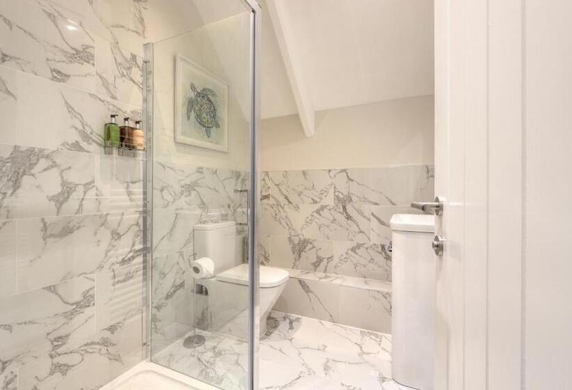 Апартаменты 1 Спальня, Ellinbrook Guest House