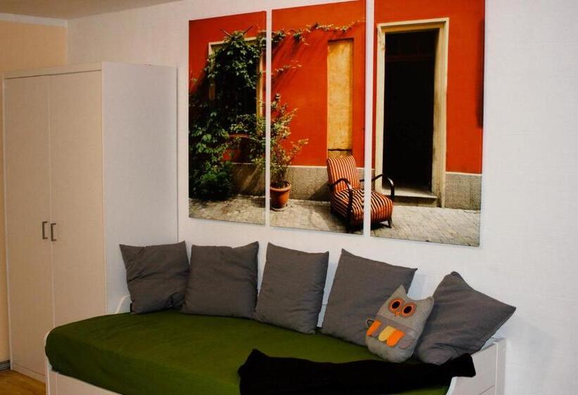 Номер Стандарт, Gutshof Leipzig  Podelwitz Pension