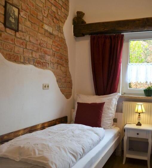 Family Suite, & Café Mohrenbrunnen