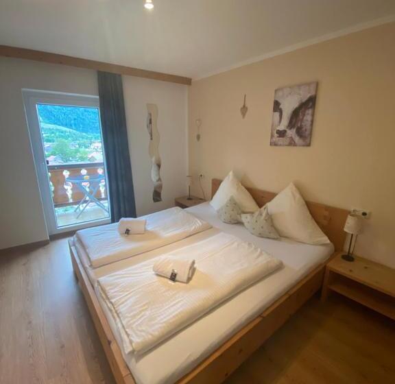 Апартаменты 2 Спальни, Alpenappartements Schwalbennestl