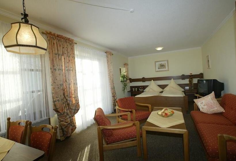Номер Стандарт, Pension St. Georg Mit Moststüberl