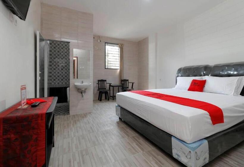 Номер Стандарт, Reddoorz Plus Near Rs Royal Prima