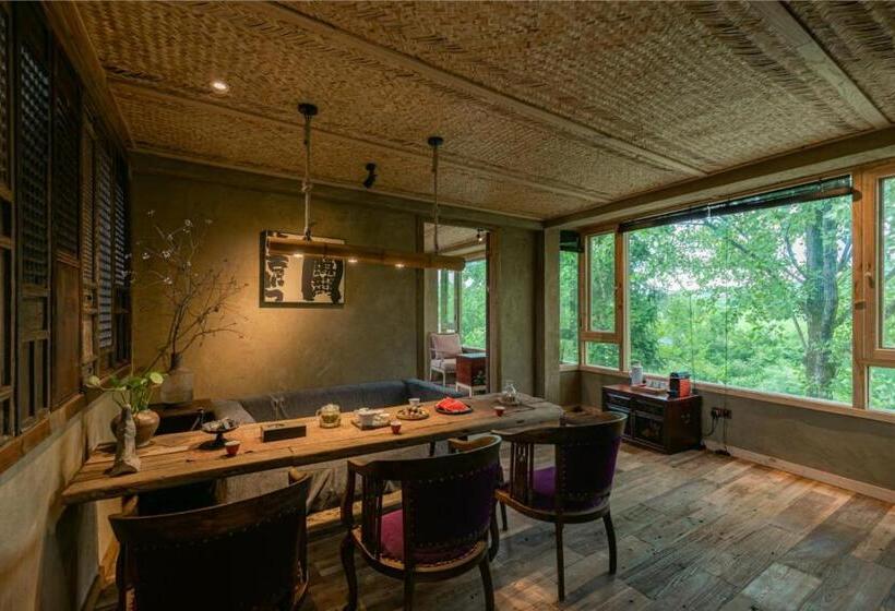 Номер Deluxe, Pig S Inn Bishan Oil Factory