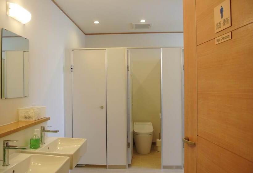 Номер Стандарт, Kyoto Tsukiusagi   Hostel
