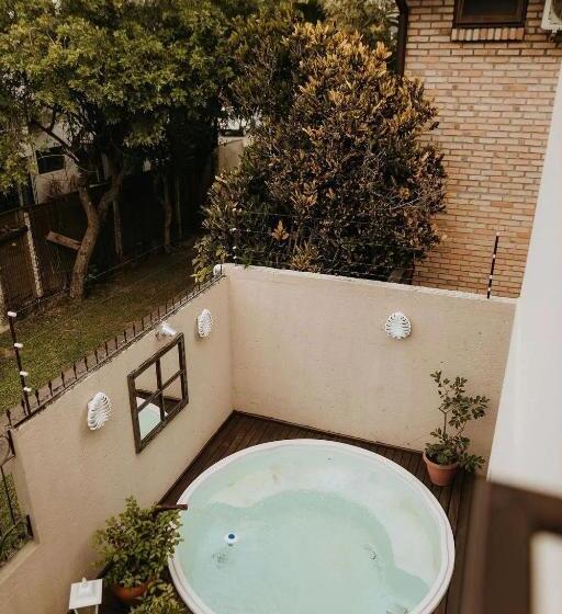 Люкс Повышенной Комфортности, Pousada Paty´s Garden
