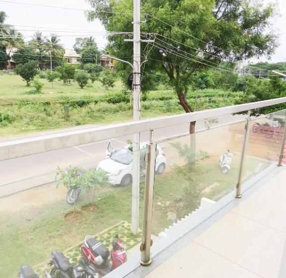 اتاق سوپریور با تخت بزرگ, Sugamya Corner Guesthouse