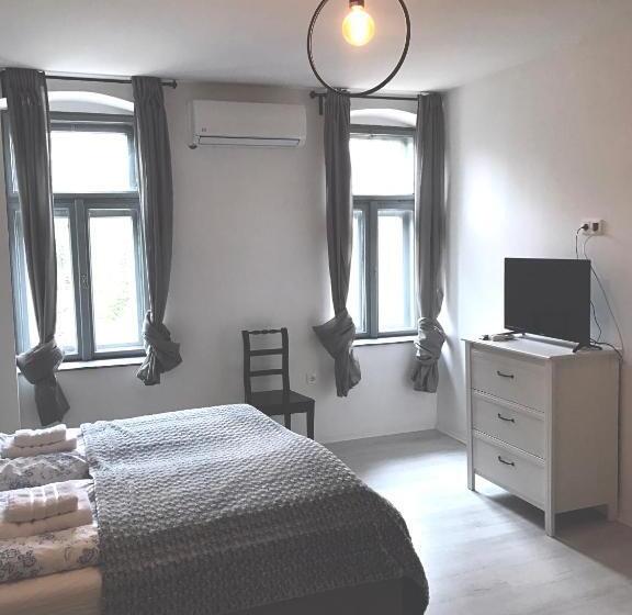 Номер Superior, Fügekert   Bed&wine