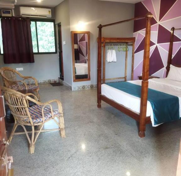 Номер Deluxe Вид на Море с Балконом, Bens Inn