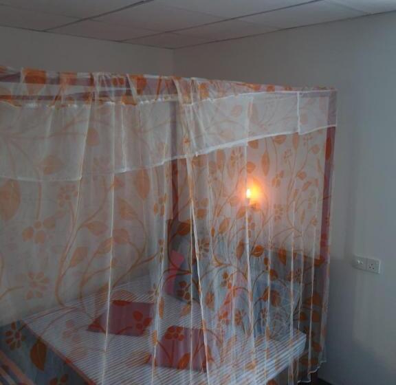 Номер Deluxe, Double G Motel