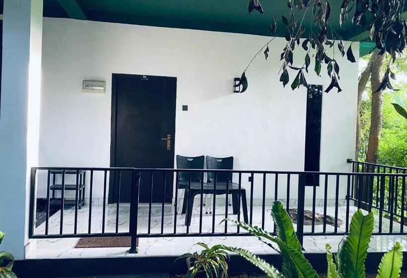발코니 디럭스 룸, Green House Resort