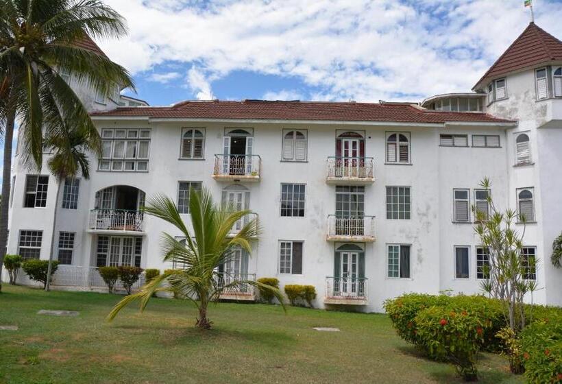 استودیو استاندارد با چشمانداز باغ, Seacastles By The Beach/pool