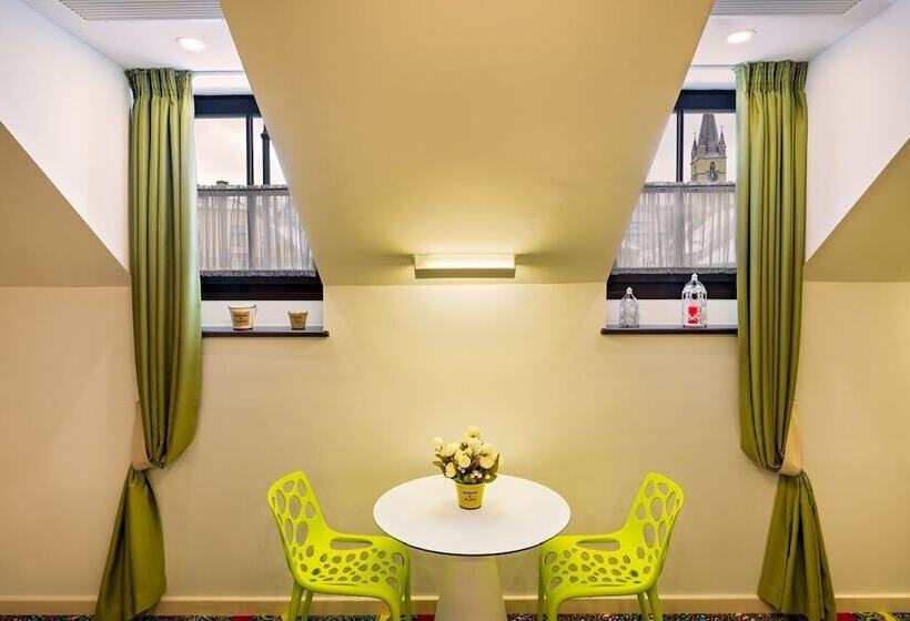 스탠다드 스튜디오, Blumenhaus Sibiu