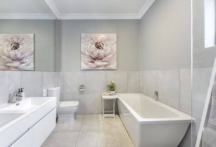 Люкс Кровать Кинг, 2 On Lismore Guesthouse