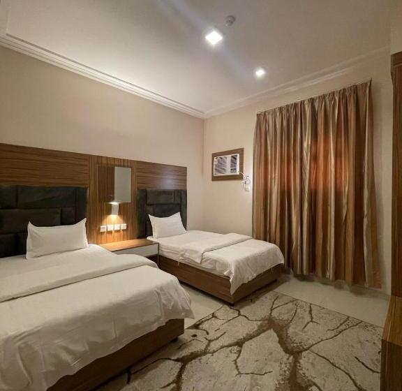 Апартаменты 2 Спальни, Orient House