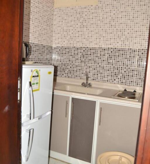 Апартаменты 2 Спальни, Orient House