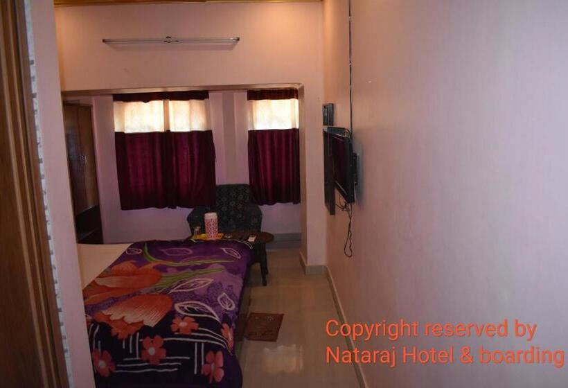 Номер Deluxe, Nataraj Hotel And Boarding