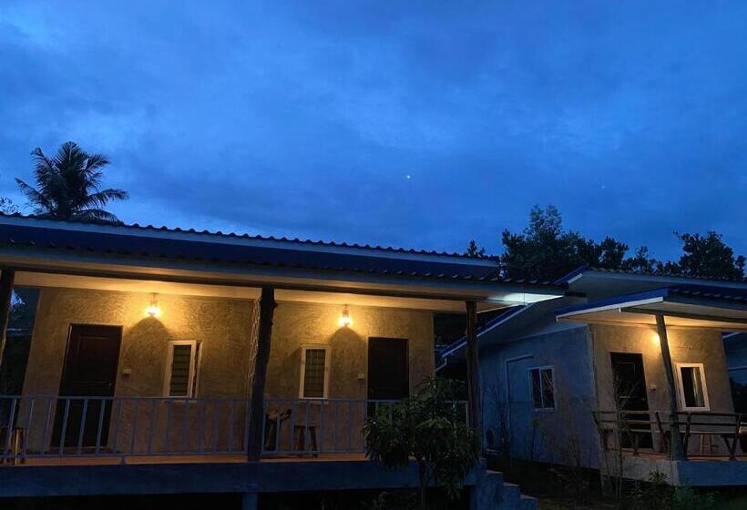 Бунгало Стандарт Вид на Сад, Pd Guesthouse