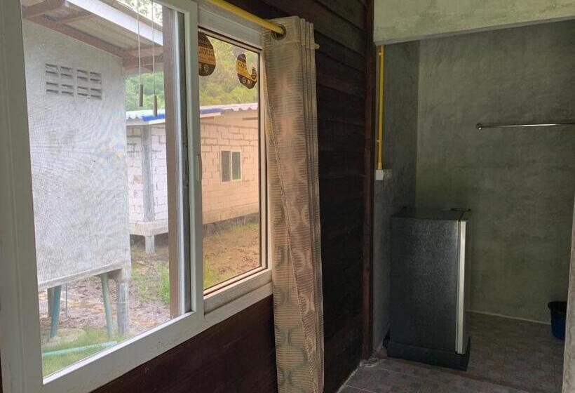 Номер Стандарт Вид на Сад, Pd Guesthouse