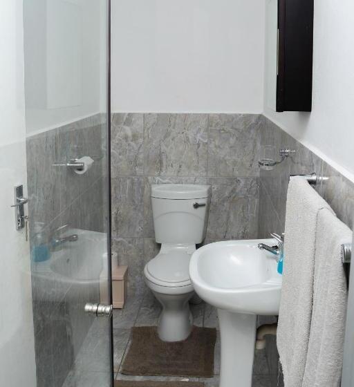 Chambre Standard Vue Piscine, Tyday Accommodation