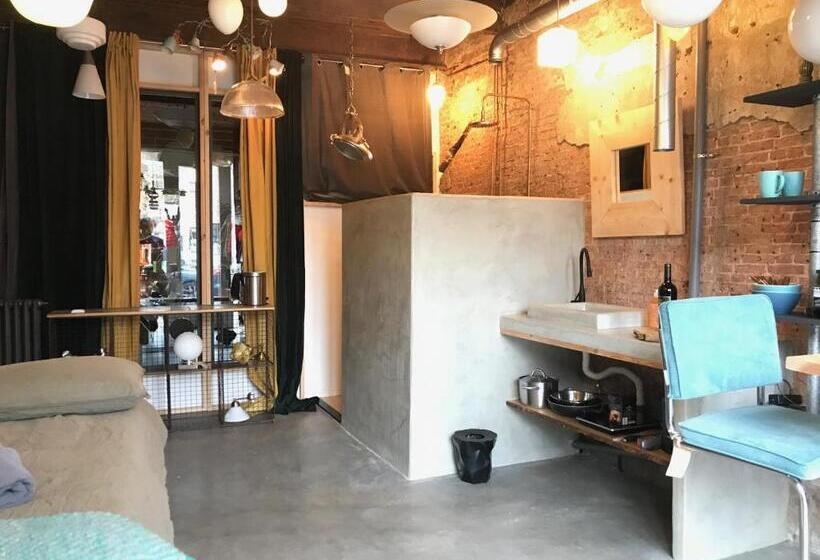 스탠다드 스튜디오, Vintage Rooms Lange Haven