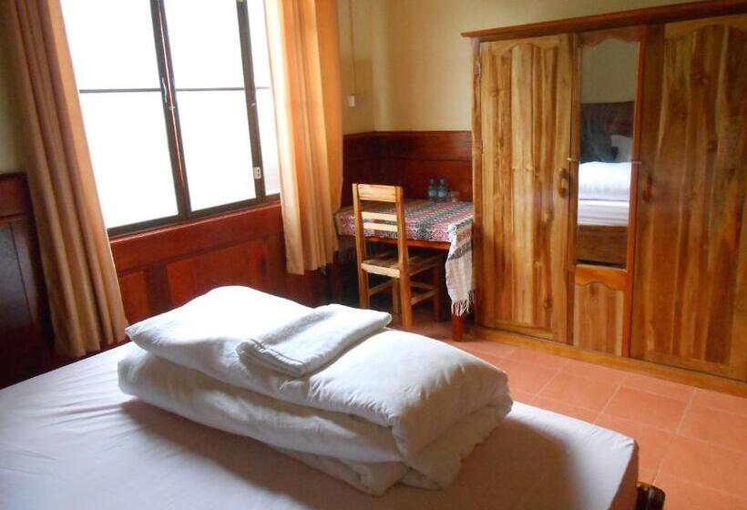 스탠다드 발코니 룸, Zuela Guesthouse
