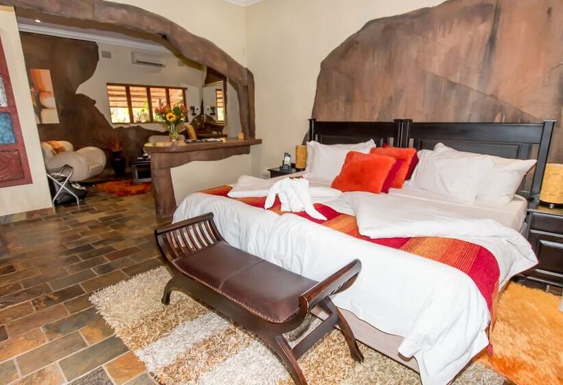 Люкс Повышенной Комфортности, 61 On Ireland Guest House