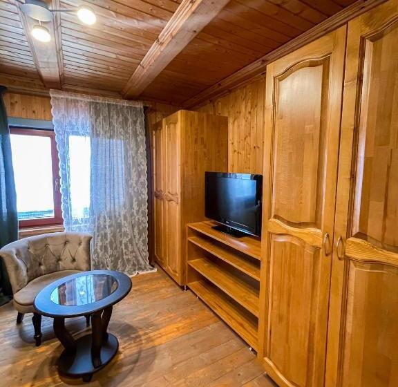 Дом 3 Спальни, Private House Scherbovets