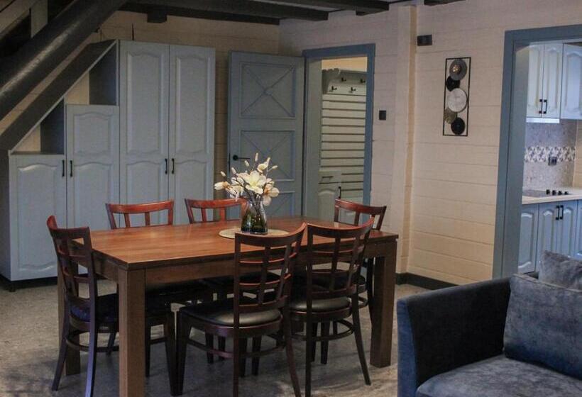 Дом 3 Спальни, Private House Scherbovets