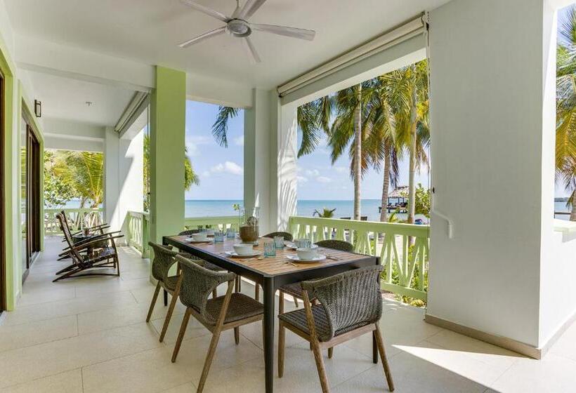 Апартаменты 3 Спальни Вид на Море, The Villas At Cocoplum