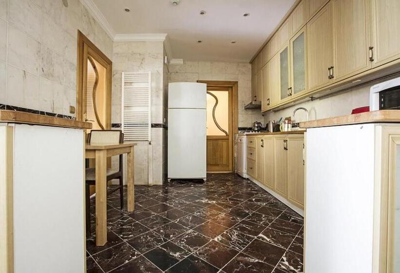 带1个卧室的豪华别墅, Büyükada Apart Hotel   Karadağ Apart