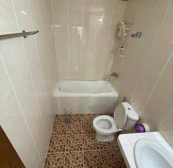 غرفة قياسية ثلاثية, Apsara Guest House Kampot City