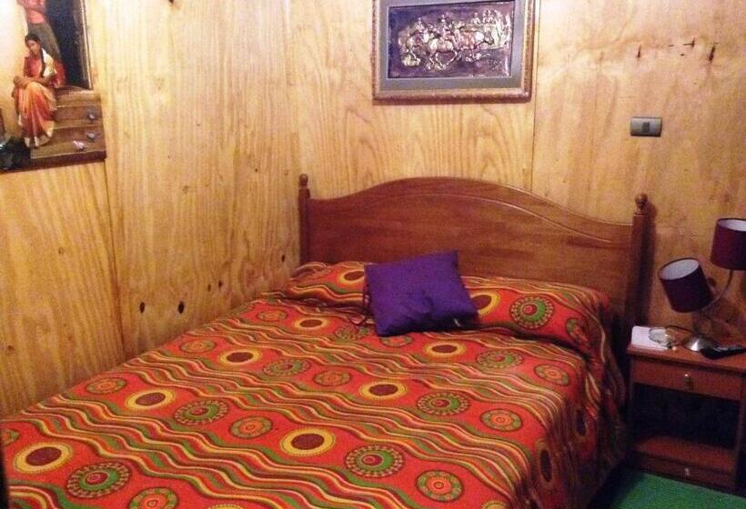 اتاق استاندارد, Hostel 1760