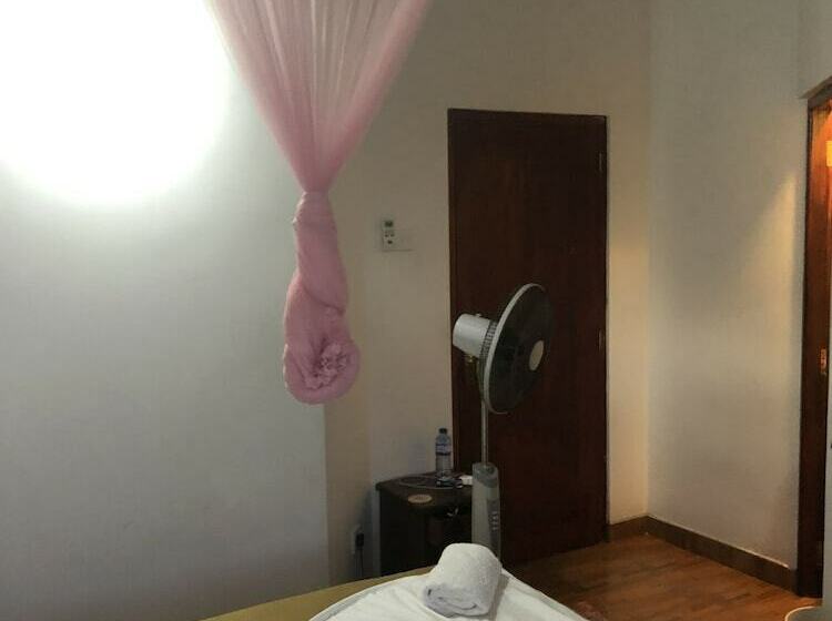 Номер Стандарт Трехместный, Villa 7 Negombo