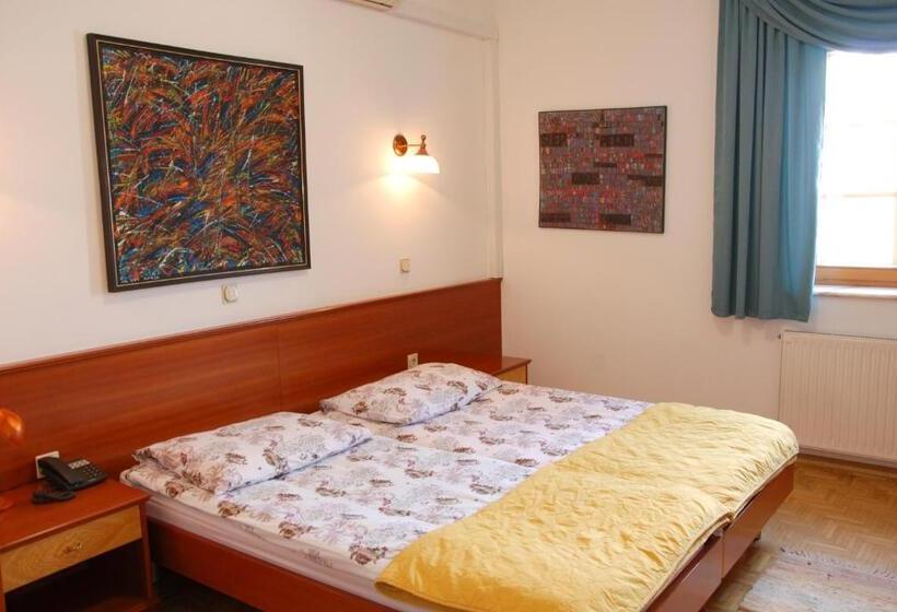 اتاق استاندارد, Guest House Arvaj
