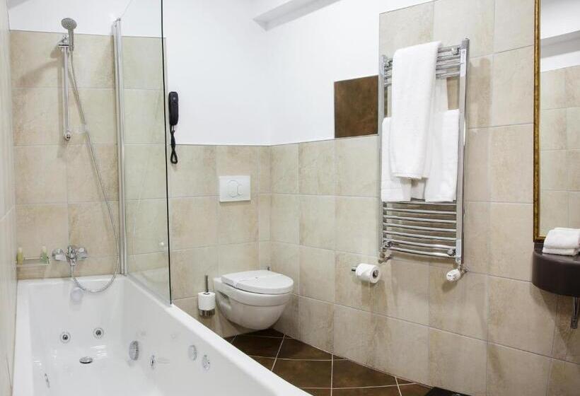 이그제큐티브 스위트, Pestera Wellness & Spa
