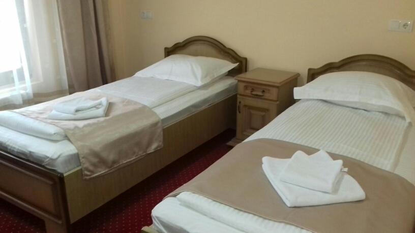 2 Bedroom Apartment, Camves Inn