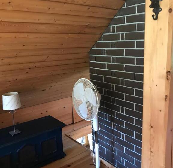 کلبه ییلاقی, Alice Chalet Bled   Adults Only