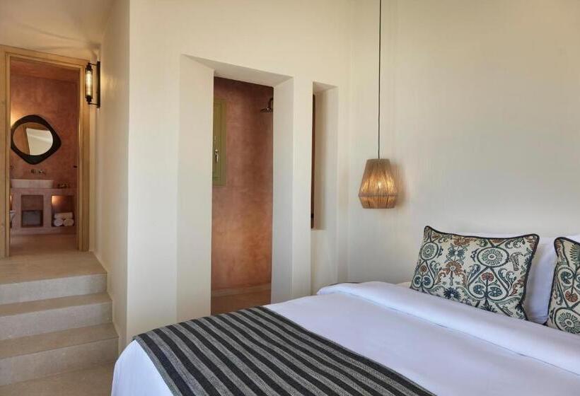 Люкс Вид на Море, Aeon Suites  Adults Only