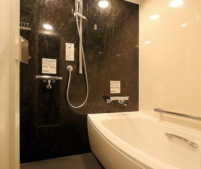 디럭스 룸, Kobe Luminous Hotel Sannomiya